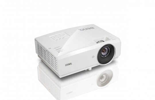 Videoprojector Benq MH741 - 1080p / 4000lm / Dlp 3D Nativo