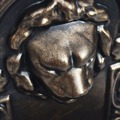 Fonte de Parede com Design Cabeça de Leão Cor Bronze