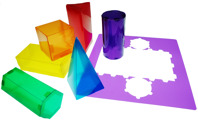 Jogo Modelos 3d Henbea Plástico Flexível Formas Geometricas Cores Translúcidos 35x35 cm