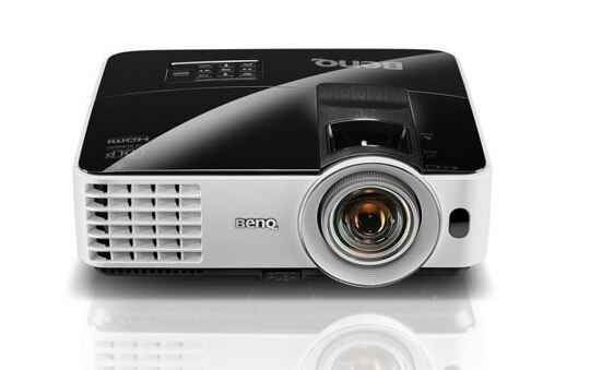 Videoprojector Benq MX620ST - Curta Distância / XGA / 3000lm / Dlp 3D Nativo / Wireless Via Dongle